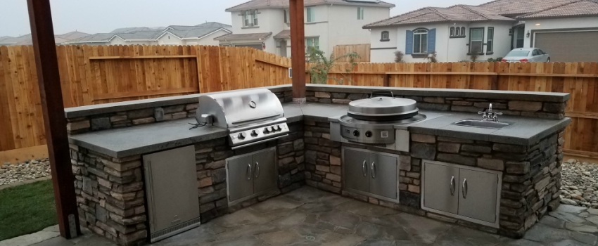 outdoor kitchen services in Bakersfield 